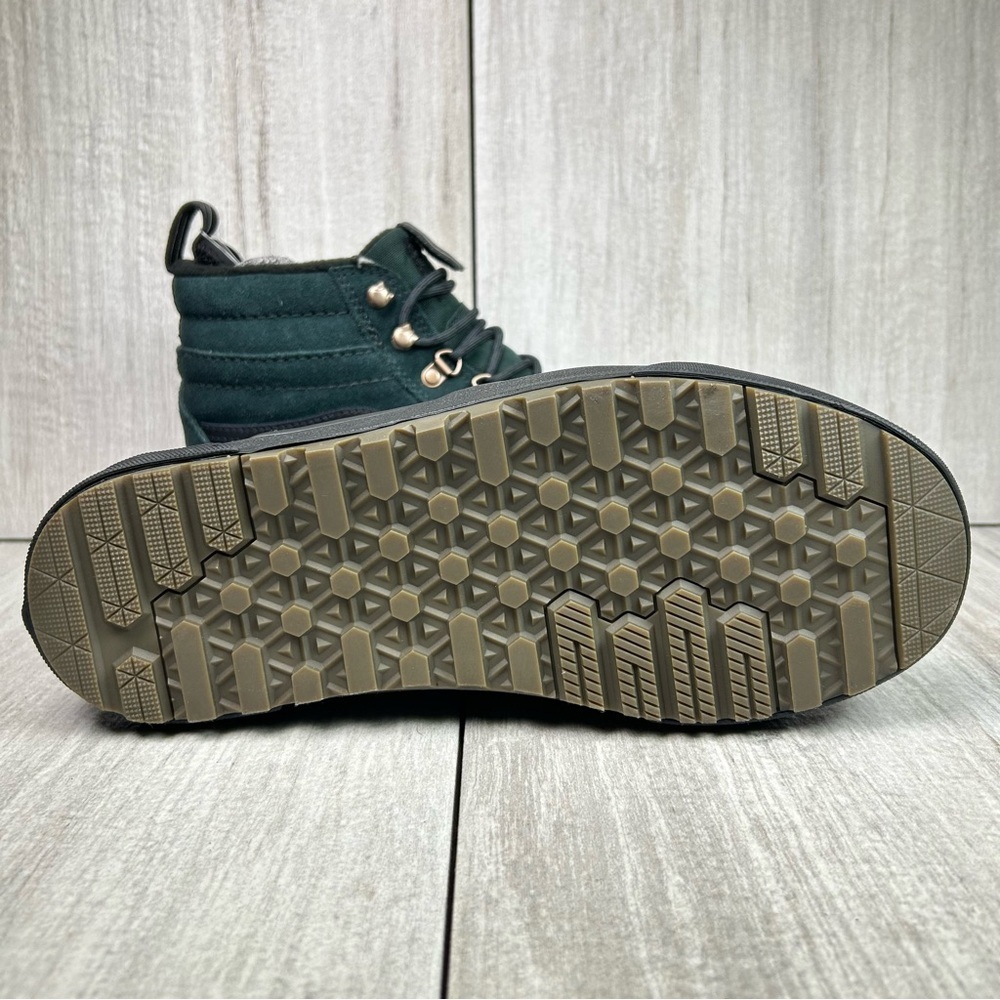NEW Vans MTE SK8-Hi Scarab Green Waterproof Sneaker Boot Women’s Sizes 9 - Picture 8 of 11